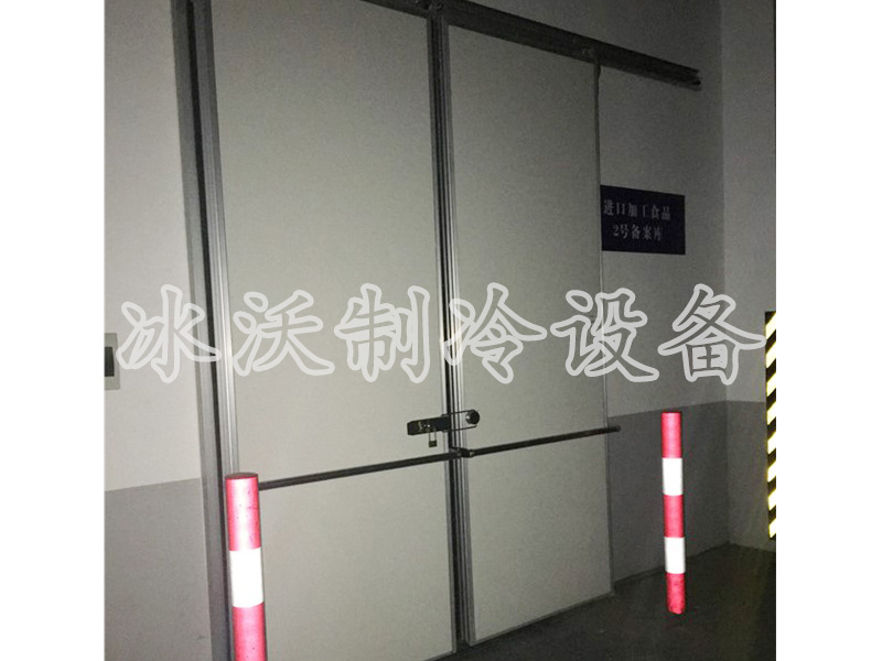 冷库门